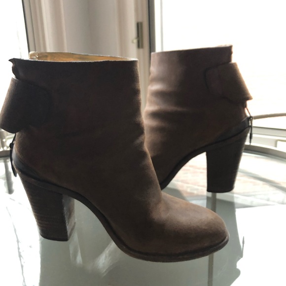 rag & bone Shoes - Rag&Bone Brown Italian Suede Celebs 'kerr' Booties